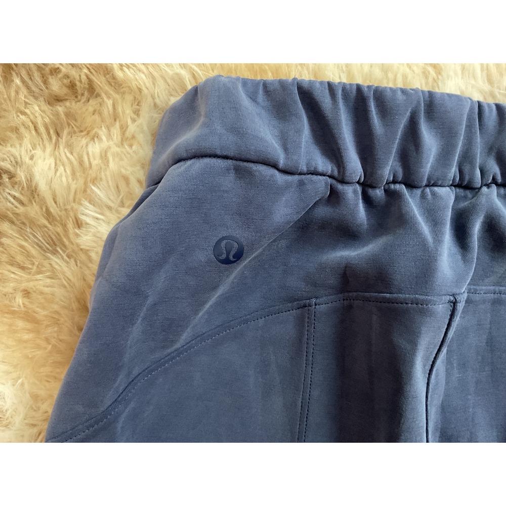 Lululemon Softstreme High Rise Jogger Navy Blue Pants Size 0 W0CQPS - Picture 4 of 8